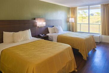 酒店 Quality Inn Richmond Hill  Savannah I95