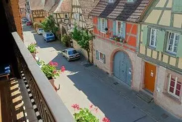 Hotelli Un Balcon Sur Les Toits