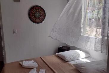 ペンション Recanto Sol E Luz