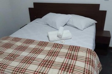 Pensão Raízes Da Serra Pousada