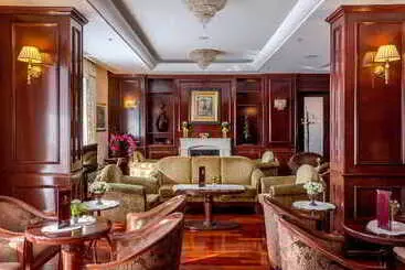 Hotel President Solin