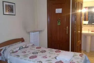 Пансион Pensión Roma