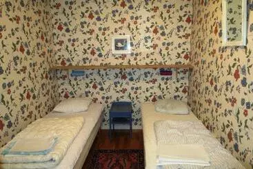Hostel Bed & Breakfast