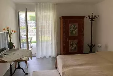 Bed and Breakfast Arnold S Neues Bahnhöfli