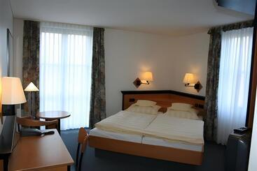 ホテル Rügenschmiede Vis A Vis Hiddensee