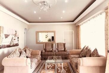 The Madam Herself B&b