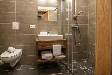 ホテル Ski  & Sonnenresort Alpendorf By Alpentravel