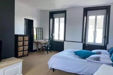 Bed & Breakfast Chambre Spacieuse Dans Maison Renovee