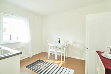 شقة فندقية Folkarbo Vandrarhem