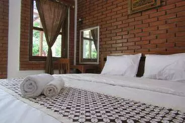 Hotel Penginapan Udin Syariah Bukit Rhema