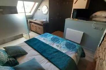 Bed and Breakfast Groot Genoegen   50 North   With Airco