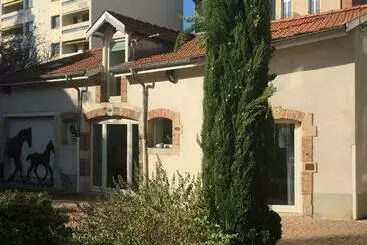 پانسیون La Suite Alain