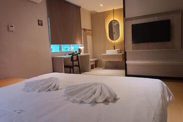 Hotel Urban Inn Sp Saujana