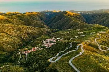 Pensionat Casa 3 Guesthouse And Artist Residence