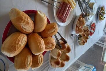 Пансион Associação Sabesp Cardoso Sp