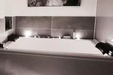 Pensión Elle & Lui En Jacuzzi