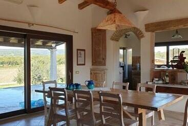 צימר Cantina Perandria