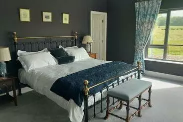 Coolcormack Stud B&b