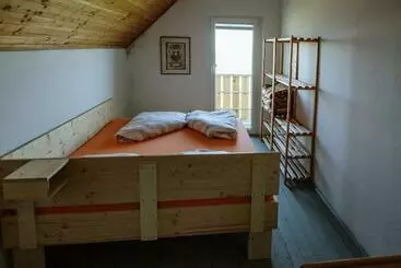 تختخواب و صبحانه Dom Na Slivnici