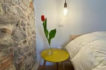 Civiconovantatre   New B&b