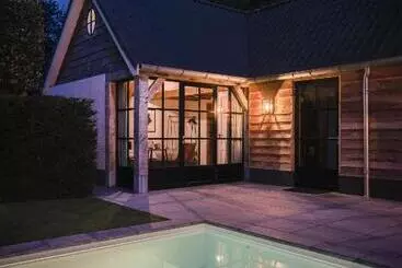 Aamiaismajoitus (B&B) Sjiek Basiliek