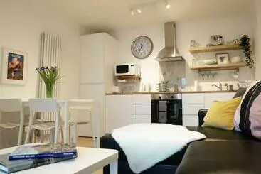 Pensió Whitelough Rest