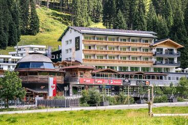 Berghotel Hochfügen