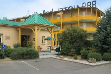 Отель Balladins Chilly Mazarin