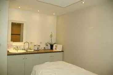 Logis Hotel, Restaurant Et Spa Le Relais De Broceliande