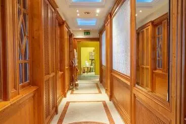 Hotel Rugard Thermal Strand