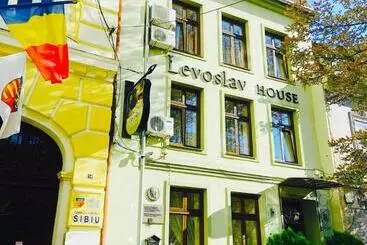 فندق Villa & Restaurant Levoslav House
