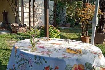 Bed and Breakfast Villa Della Stua