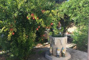 Pensió Il Giardino Della Foglia