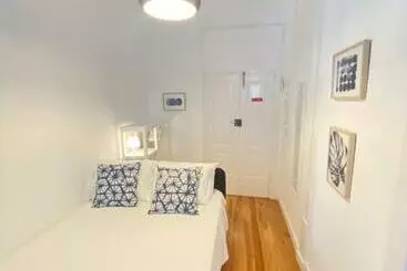 پانسیون Faro Guest House