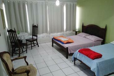 펜션 Quartos Em Casa Próxima à Praia