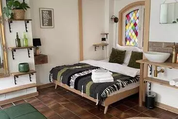 ベッドアンドブレックファースト Toast By Night