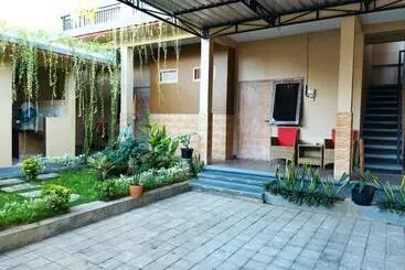 Pensione Lidah Lokal Guest House Singaraja