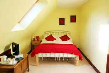 Moorclose Bed And Breakfast