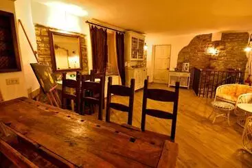 Majatalo Il Borgo Del Castello