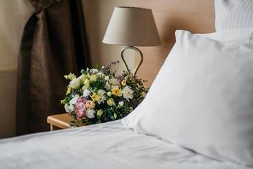 Tsentralny By Usta Hotels