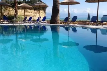 Maria  S Beach Apartments