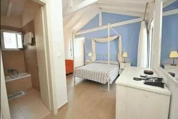 منتجع Agios Nikitas