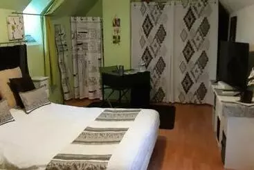 Bed and Breakfast Chambre Disney