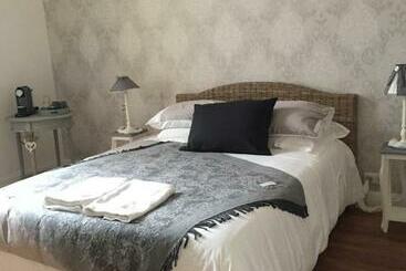 住宿加早餐  La Cabanne