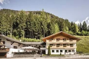 ペンション Gasthof Jaufensteg