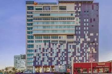 فندق La Quinta By Wyndham Puebla Palmas Angelopolis