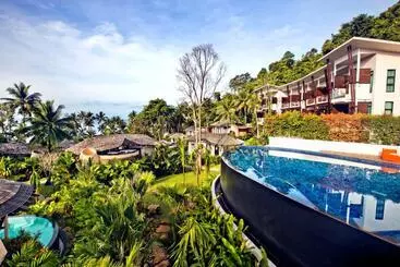 هتل Ajinta Resort