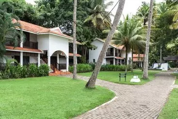 ホテル Club Mahindra Ashtamudi