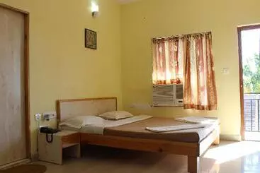 Hotel Gir Jungle Lodge