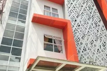 Pensjonat Cemerlang Inn